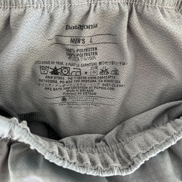 Men's Patagonia Strider Shorts 5" Inseam Size Large in Tumalo Grid/ Feather Grey - Picture 5 of 6